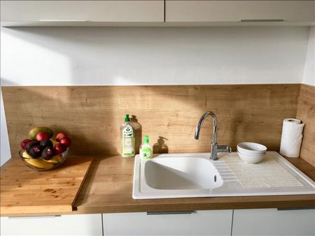 2 pièces - Meublé - 60 m² - 8ème étage - Colocation non autorisée - Photo 3