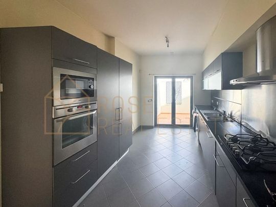 4 room luxury House for rent in Areia (Cascais), Cascais e Estoril, Cascais, Lisbon - Photo 1