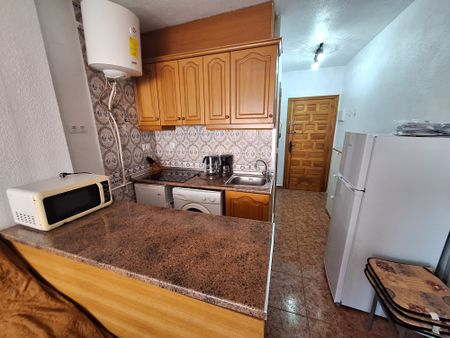 Ref.7447 Studio for long term rent in Torrevieja - Photo 4