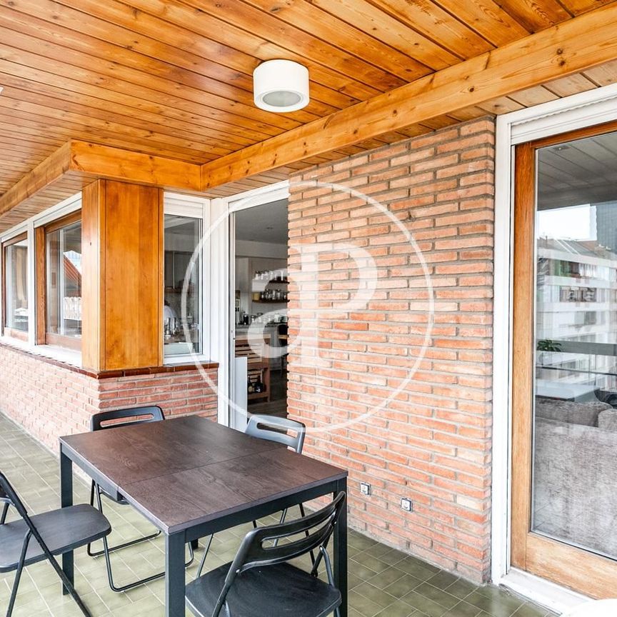 Apartment for Rent in Sarrià - Photo 1