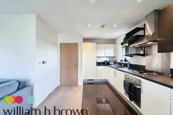 Chelmer Road - Photo 1