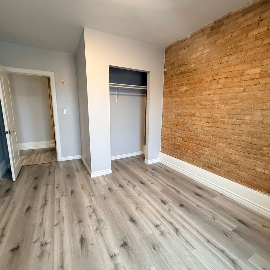 For Lease - 268 Talbot Street Unit# 14, St. Thomas, Ontario - Photo 1