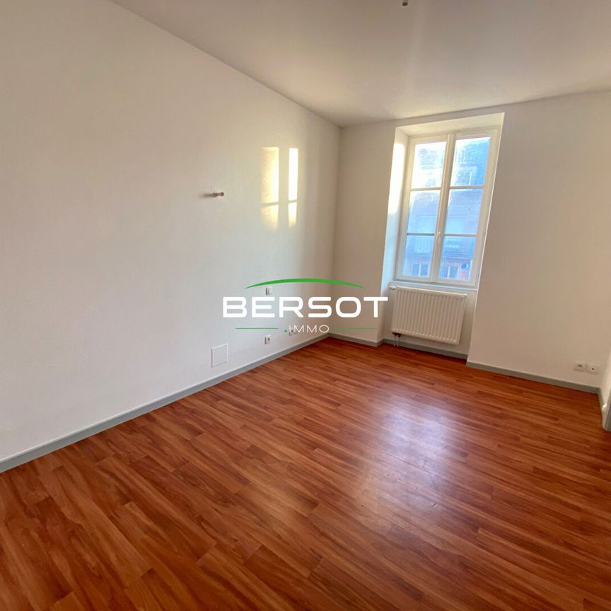 Appartement T2 bis rénové au centre ville de Vesoul - Photo 1