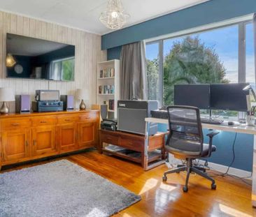 Family Home in Ohai - Photo 4