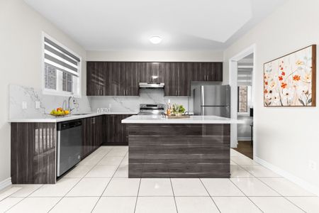 For Lease - 41 Rainbrook Close, Brampton, Ontario - Photo 5