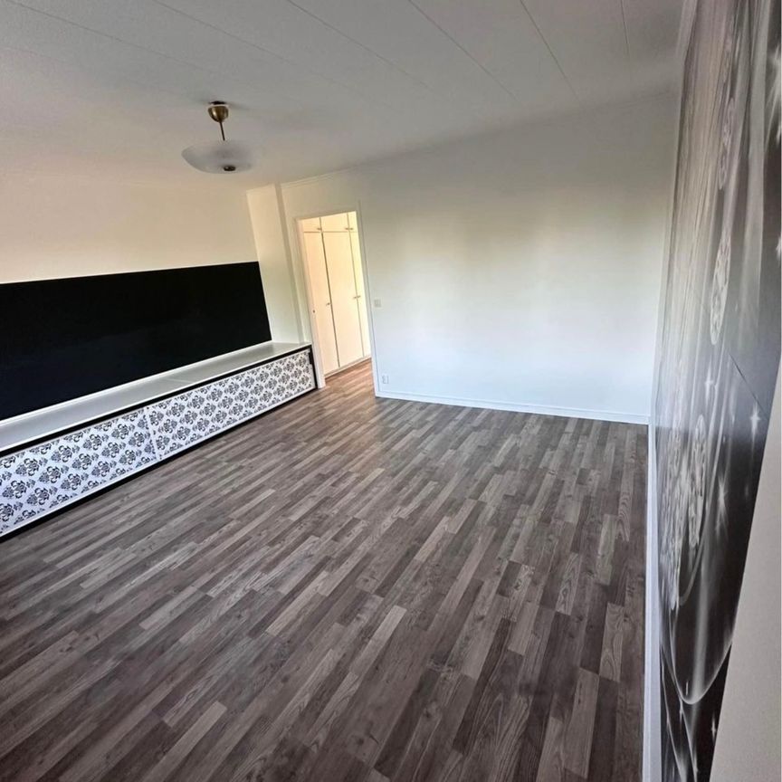 Storgatan, Vegby - Foto 1