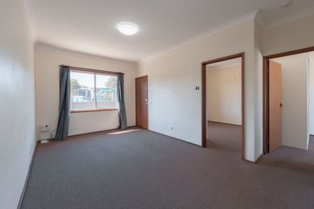 Beachside - Ground Floor Two Bedroom Unit - Photo 4