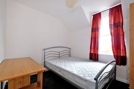 Flat 8, 30 Orchard Street, AB24 3DD, Aberdeen - Photo 4