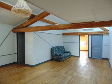 Appartement - 2 pièces - 72 m² - Photo 4