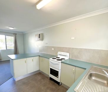 Modern Comfort in a Quiet, Convenient Location - Photo 6