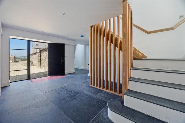 4 bedroom semi-detached house to rent - Photo 1