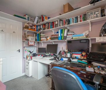 3 bedroom terraced house to rent - Photo 2