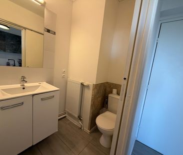 Location Appartement 2 pièces 30m² LORMONT 33310 - Photo 6