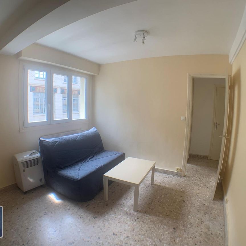 Location Appartement 1 pièce 32m² CHATEAUROUX 36000 - Photo 1