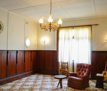 Stunning Home, Fully furnished- Natimuk - Photo 2