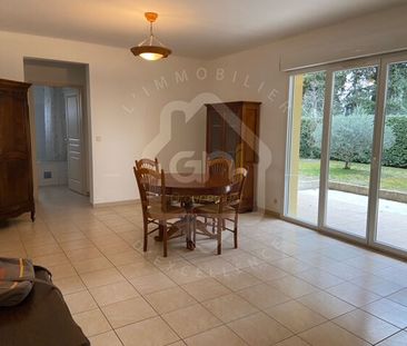 A LOUER - AUBIGNAN - APPARTEMENT TYPE 3 MEUBLE, - Photo 4