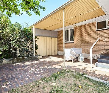 31A Lorraine Place, Hamilton Hill WA 6163 - Photo 1