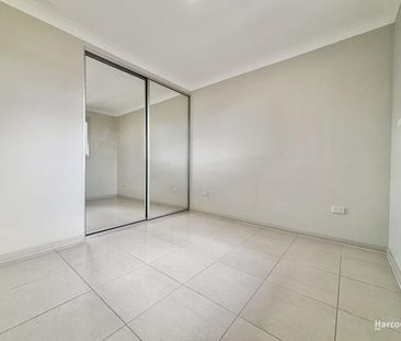 10A Edmund Place, Rosemeadow, NSW 2560 - Photo 1