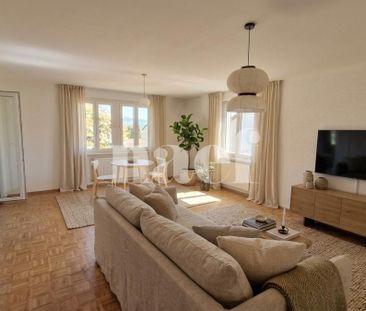 Bel appartement de 3 pièces d'env. 85m2 au 1er étage avec balcon - Foto 1