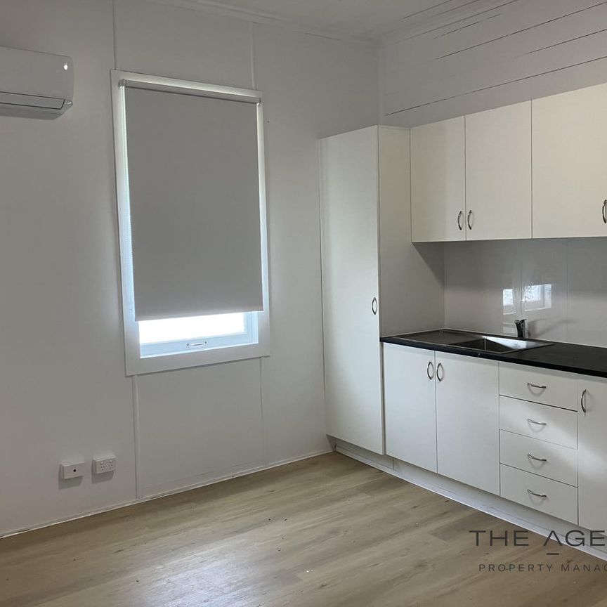 Three x 1‑Bedroom Units, Low‑Maintenance & Convenient Location - Photo 1