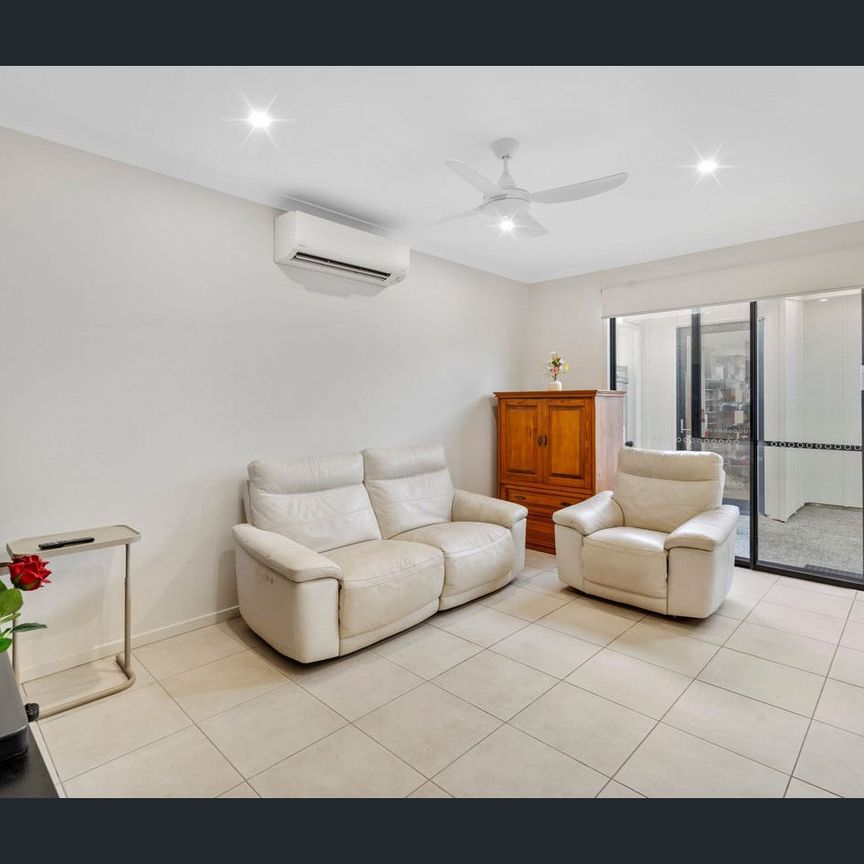 LUXURY, COMFORT AND CONVENIENCE - Photo 1