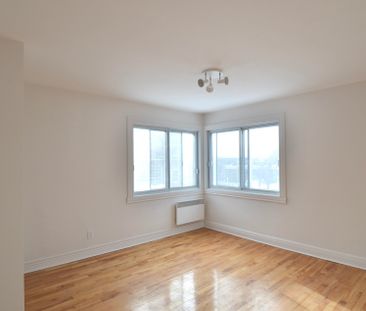 Condo for rent, Montréal (Côte-des-Neiges/Notre-Dame-de-Grâce) - Photo 1