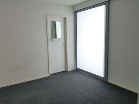 2301/8 Downie Street, Melbourne - Photo 2