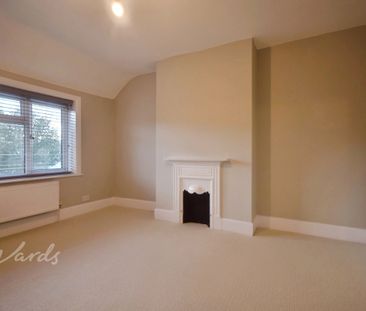 3 bedroom end of terrace house to rent - Photo 3