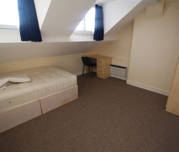 2 Bed Student Accommodation - Photo 6