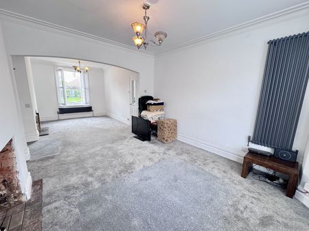 Orlando Drive, Carlton, NG4, Nottingham - Photo 4