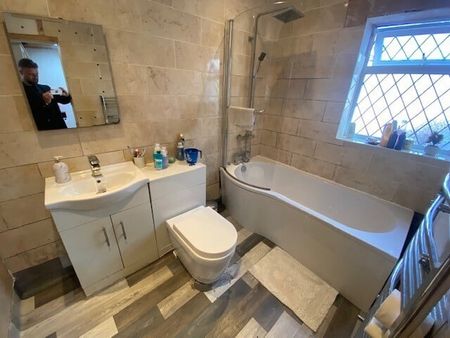 1 bedroom house share to rent - Photo 5