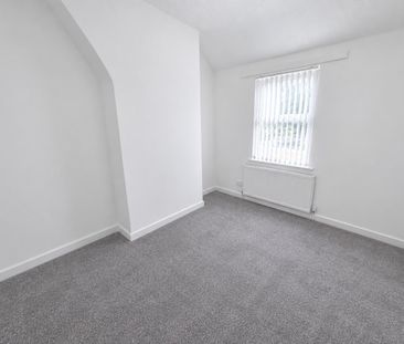 2 Bed Terraced House, July Road, L6 - Photo 3