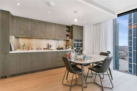 A beautifully presented three bedroom apartment in the brand new, One Thames City. - Photo 4