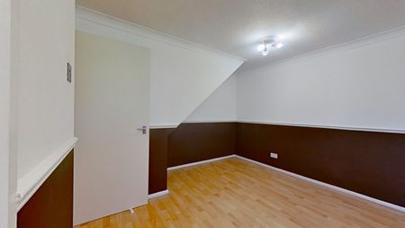 1 bedroom Flat - Round Mead, Stevenage - Photo 5