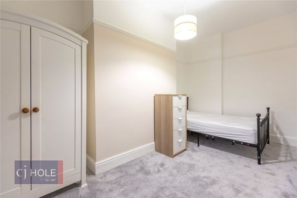 Hillgrove Street, - Photo 1