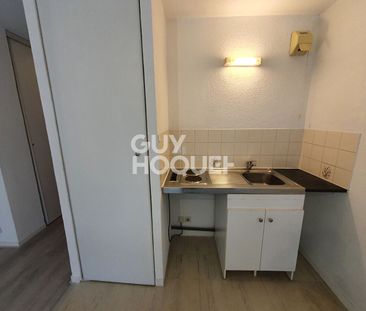 Location Appartement 1 pièce 21m² - Photo 2