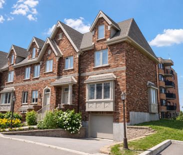 À louer / Maison à étages - Photo 1