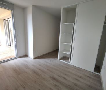 Location Appartement 2 pièces 45m² EAUNES 31600 - Photo 2