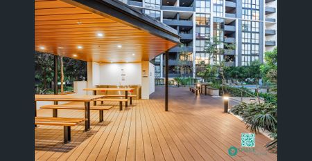 A real luxury awaits its new tenant - live a highline life! - Photo 3