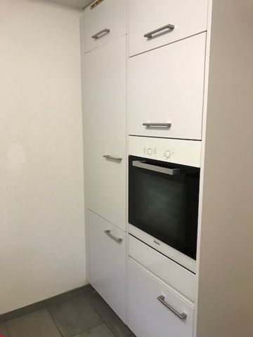"möbl. Zimmer mit TV, WLAN etc. im Zentrum von Altdorf zu vermieten" - Foto 5