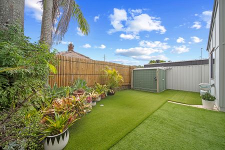 Modern Family Home in Peaceful and Private Location&excl; - Photo 3