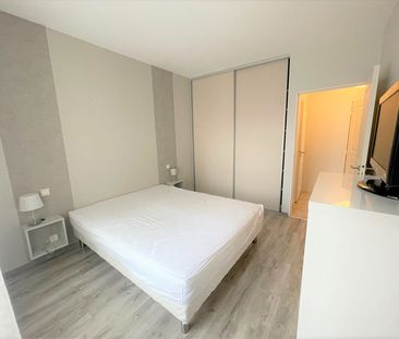 Location Appartement 4 pièces 92m² - Photo 5