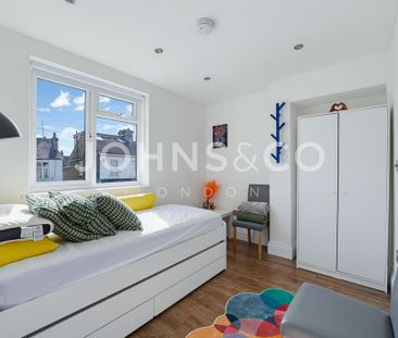 3 bedroom flat to rent - Photo 3