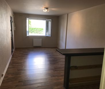 Location Appartement 2 pièces 43m² MARMANDE 47200 - Photo 3