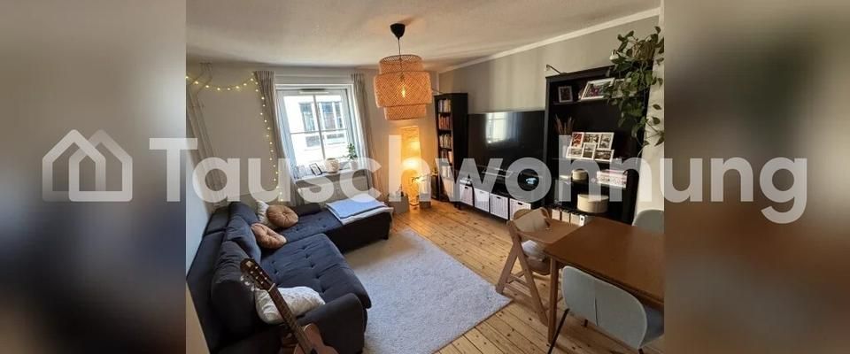 TAUSCHWOHNUNG Helle, zentrale 2,5 Zimmerwohnung mit Balkon - Foto 1