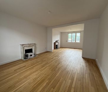 Location Appartement 4 pièces 96m² - Photo 5