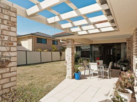 3 Sandhurst Place, 4305, Brassall Qld - Photo 4