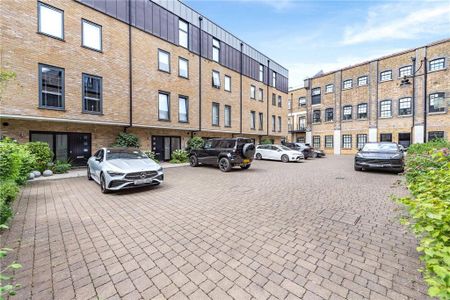 3 bedroom townhouse to rent - Photo 5