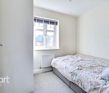 4 bedroom detached house to rent - Photo 5