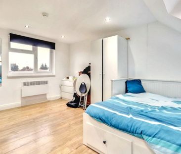 1 bedroom house of multiple occupation to rent - Photo 3